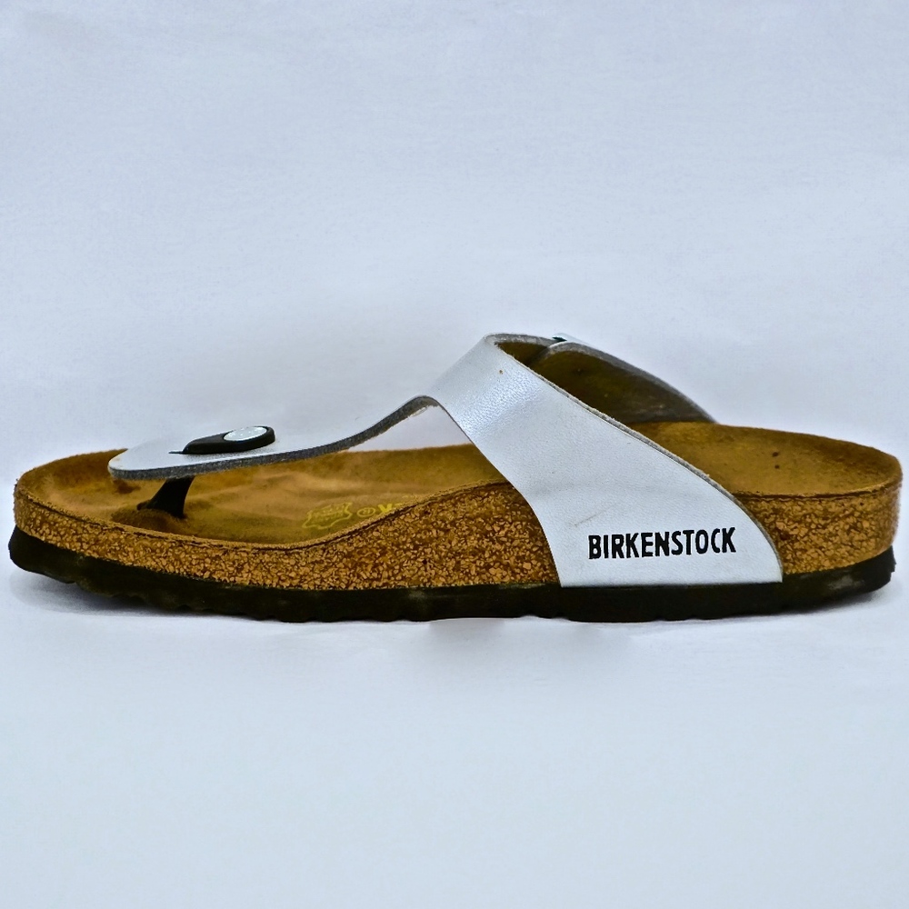 BIRKENSTOCK~gizeh~THONG SANDAL~Silver~8-8.5